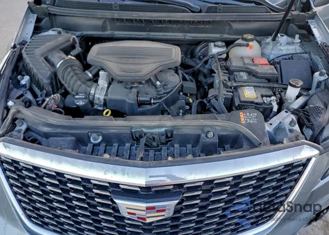 2021 Cadillac Xt5 Premium Luxury z USA, uszkodzony, nr VIN 1GYKNCRS8MZ231076